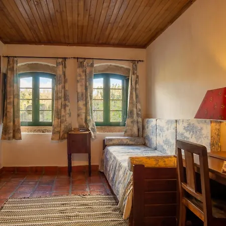 Quinta Do Brejo - Turismo Equestre Alojamento de Turismo Rural Malveira